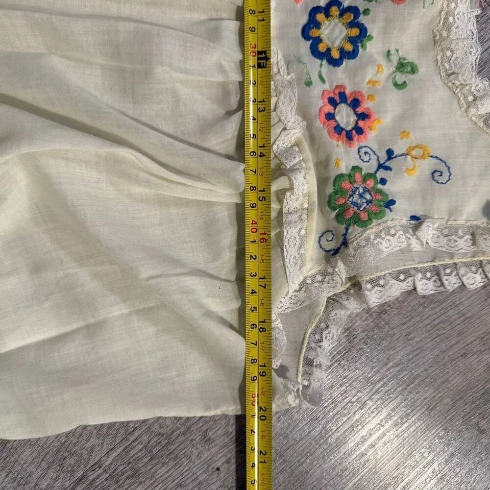 Vintage GayMode Penny’s Yellow Floral Embroidered Mini Dress Nightgown Slip Medi - Picture 6 of 7